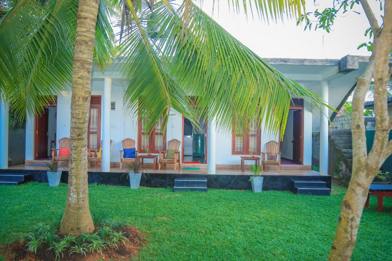 Hasaranga Holiday House Hikkaduwa Exteriér fotografie
