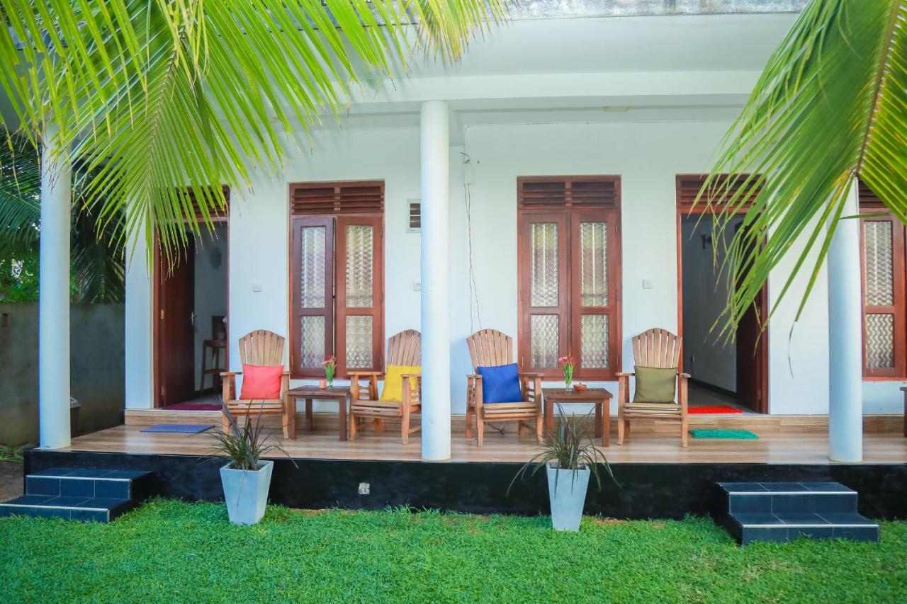 Hasaranga Holiday House Hikkaduwa Exteriér fotografie
